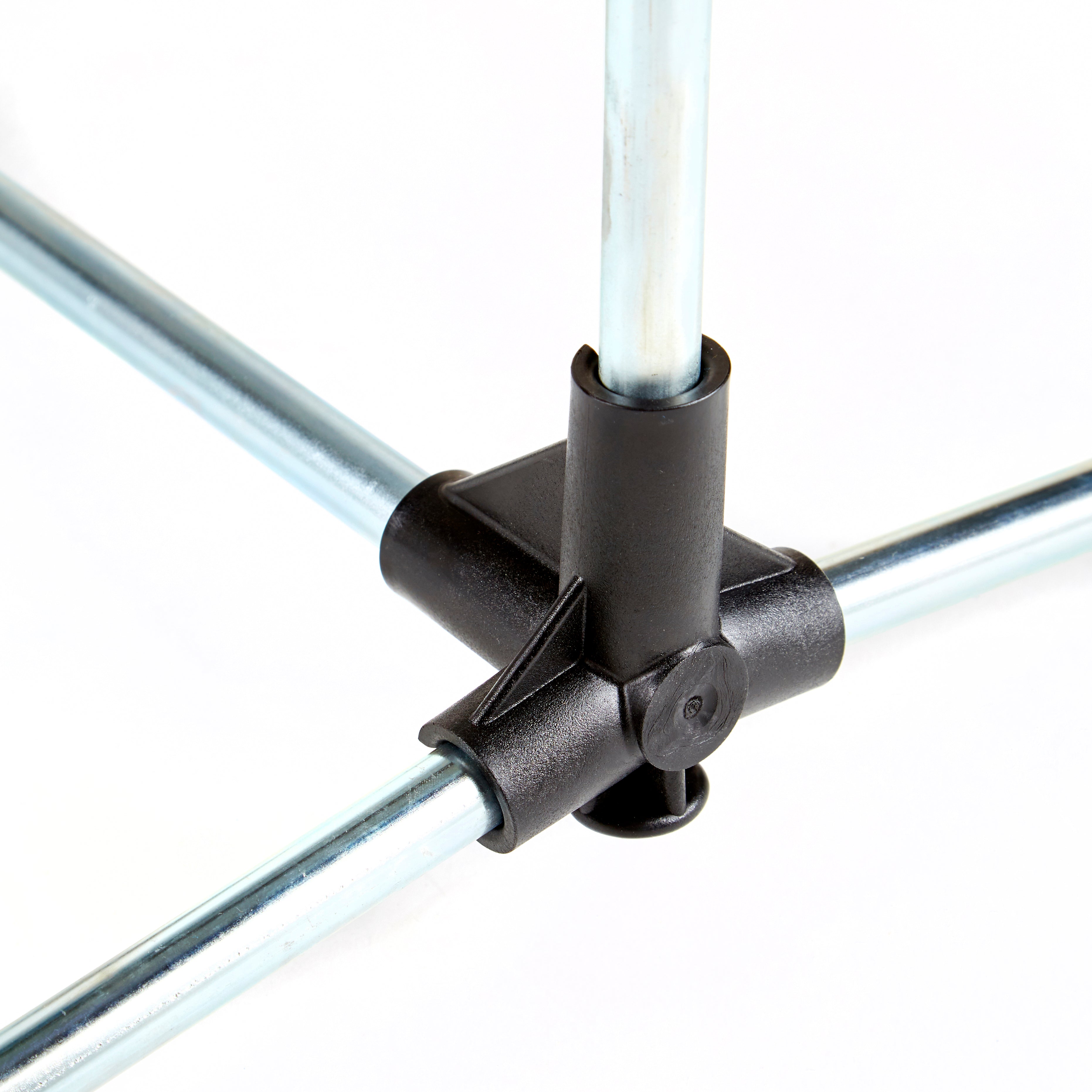 ZSig's patented shoulder joint gives extra stability