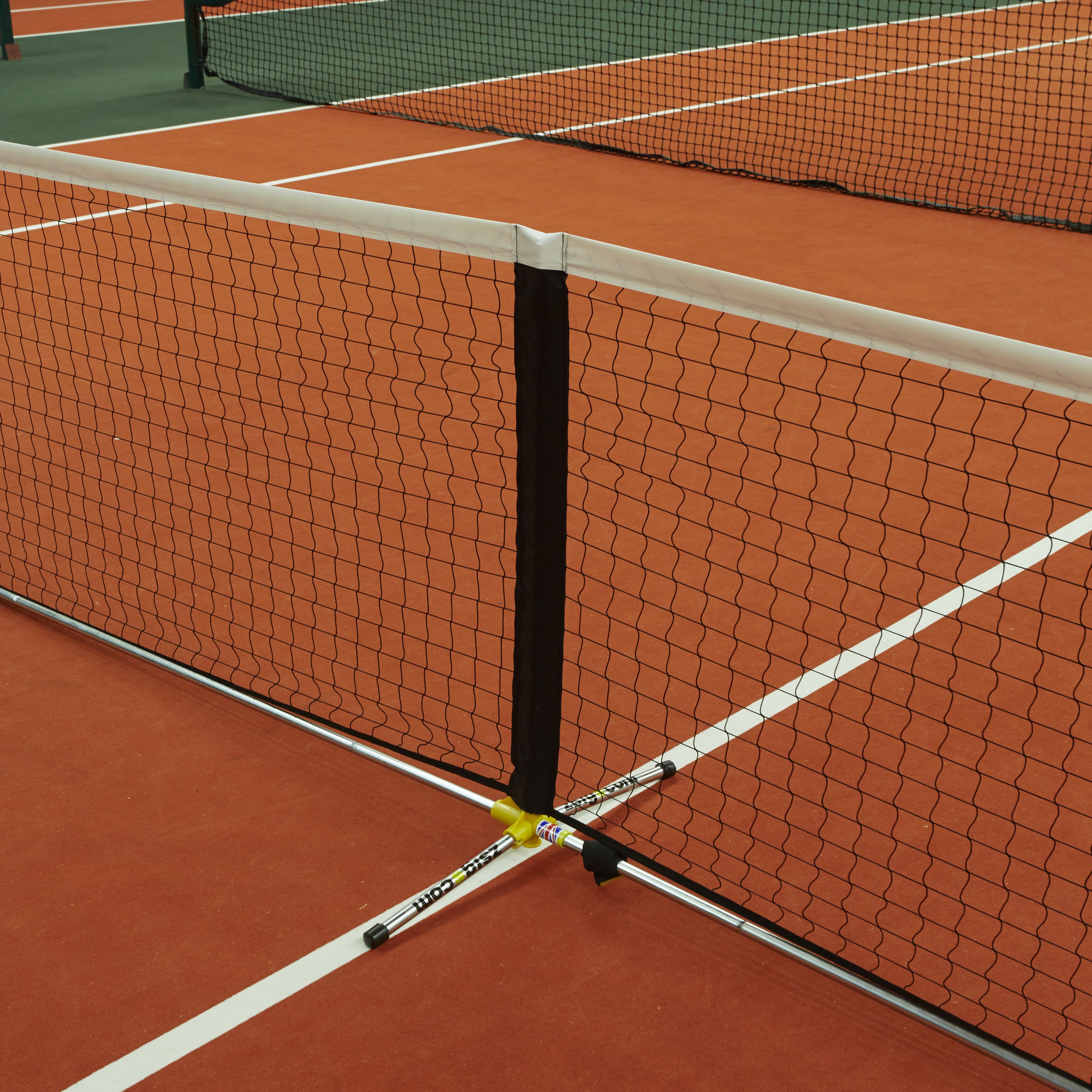 Tennis Net: full-size portable Zsignet 48 with centre post support.